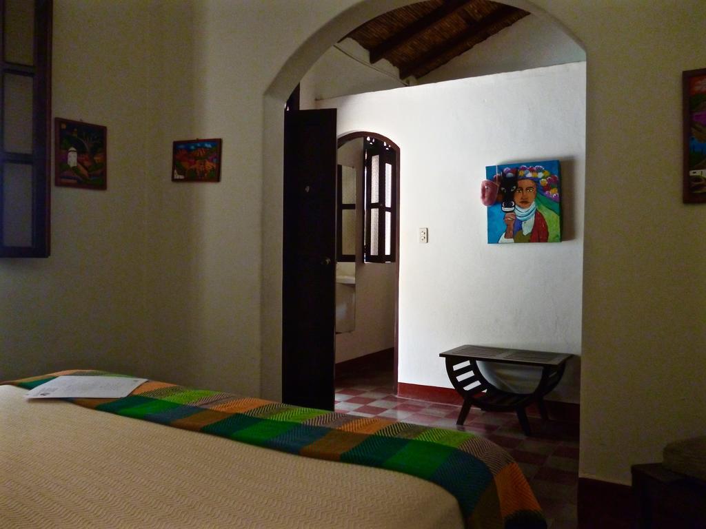 Casa Silas Granada Nicaragua Szoba fotó