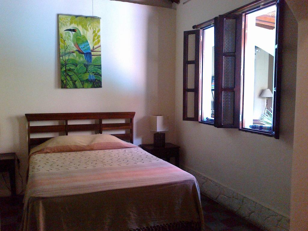 Casa Silas Granada Nicaragua Szoba fotó